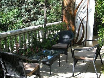 Hotel Logis Le Vieil Amandier